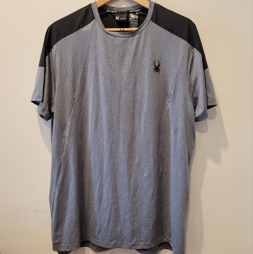 Spyder Active Men's gray short sleeve Activewear pullover T-shirt Sz Lar…